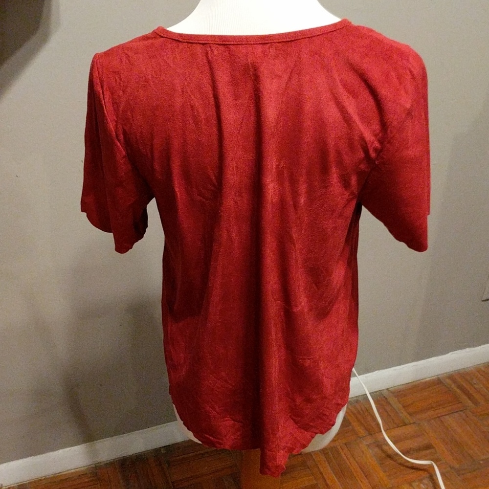 Top - Picture 2 of 2